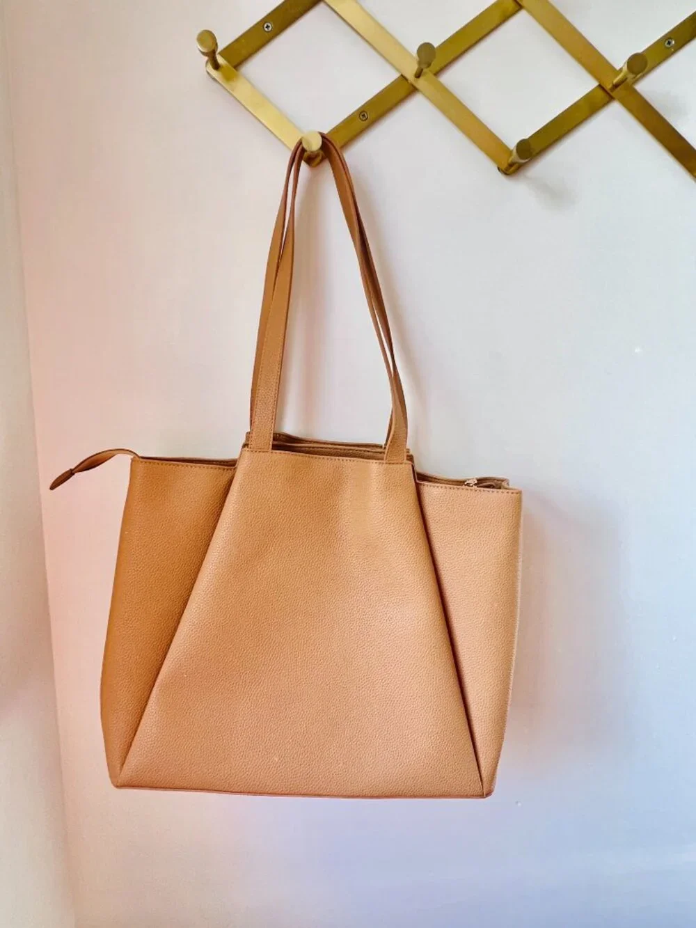 Lovevook Laptop Tote 15.6 inch faux leather bag with clutch in Apricot Brown NWT